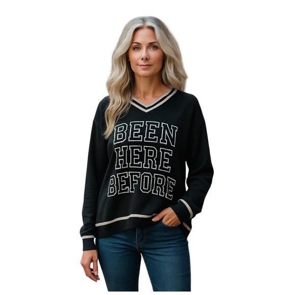 Adika Women’s Navy and White Sweatshirt. Size M-L - Picture 1 of 7